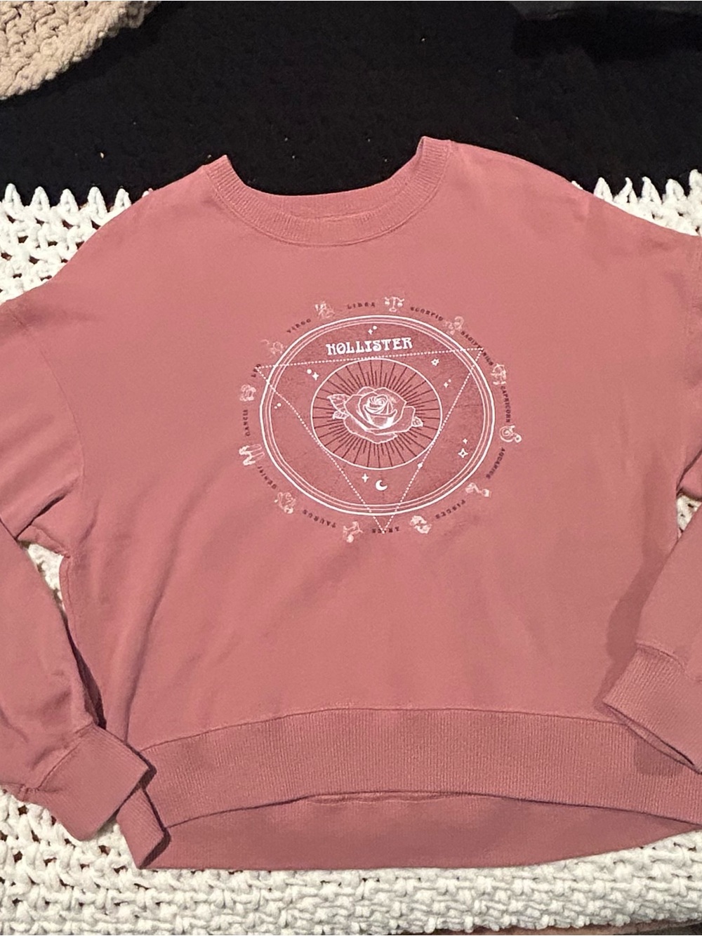 Hollister Dusty Rose Crewneck Sweatshirt with White Rose Graphic
